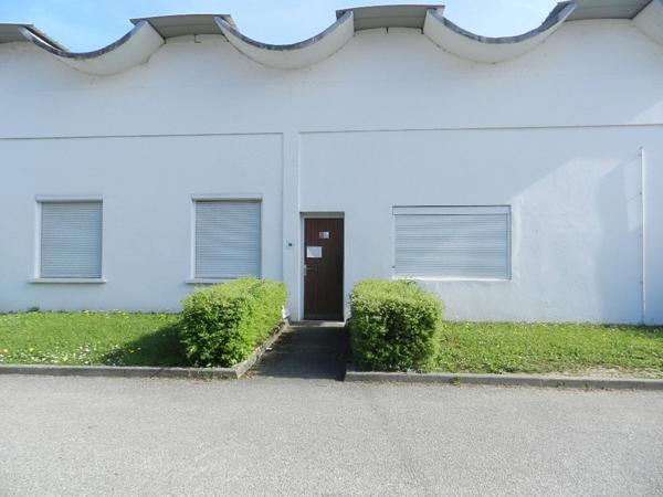 Dpt Savoie (73), à louer CHAMBERY local 32 m²