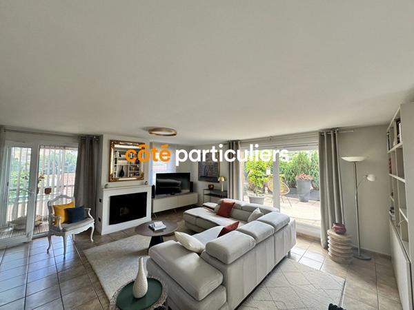 Vente Appartement87,11 m² - 4 Pièces - VALS PRES LE PUY (43750)