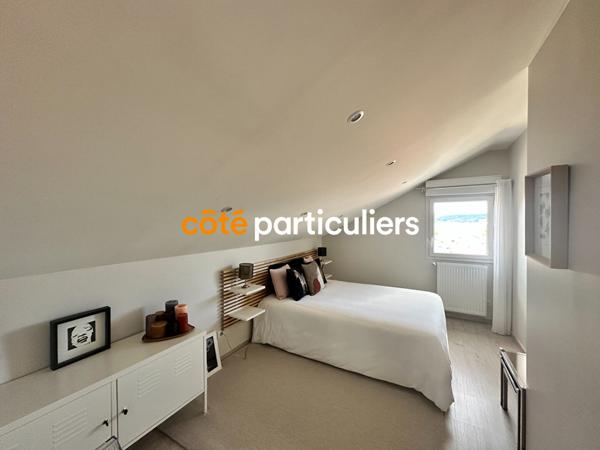 Vente Appartement87,11 m² - 4 Pièces - VALS PRES LE PUY (43750)