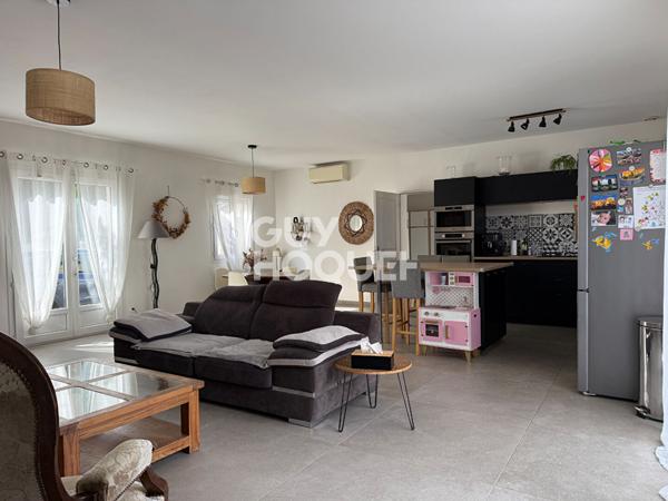 Maison plain pied en bord de Lac à Vedène 5 pièce(s) 117 m2