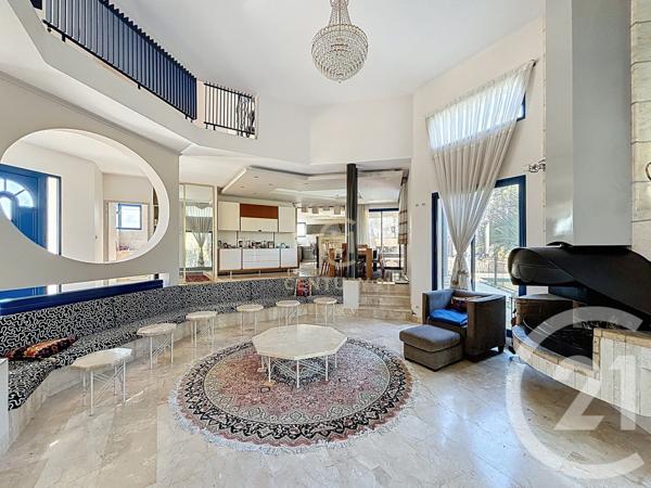 Maison à vendre  8 pièces - 294,90 m2 PRADES LE LEZ - 34