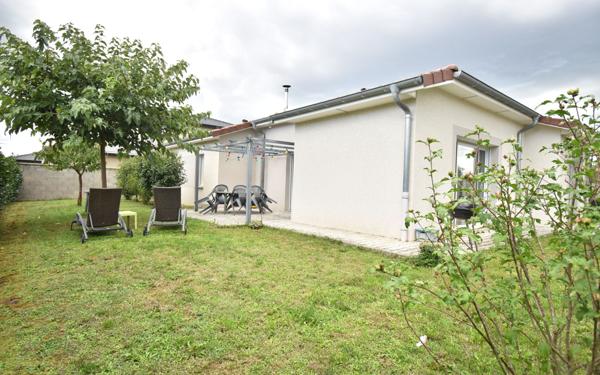 Maison à vendre    5 pièces •  Blyes