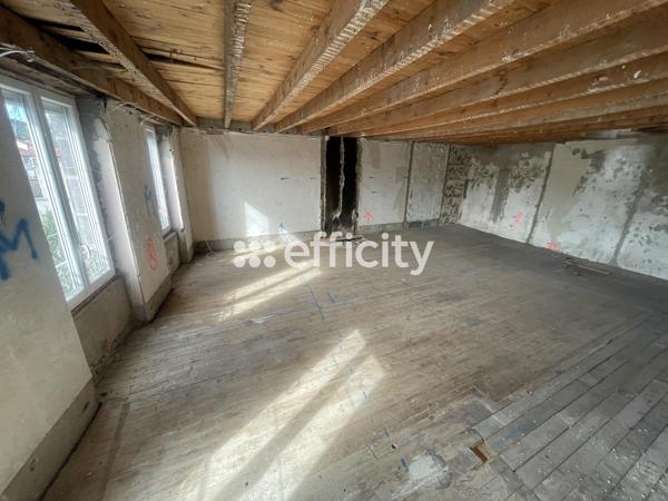 Maison 6 pièces - 250 m²