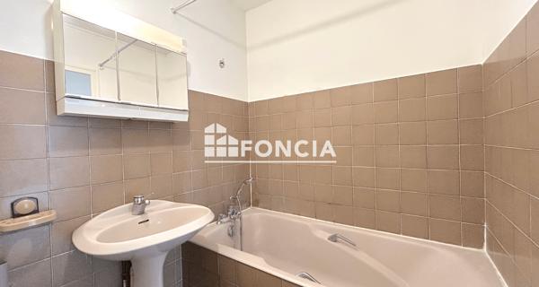 Location Studio 28.34 m² - Nantes 44100