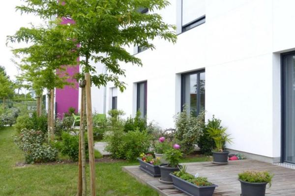 INVESTISSEMENT LOCATIF  MERIGNAC  Résidence Seniors Danaé Les Jardins de lAzurée - 5,27 % de rentabilité