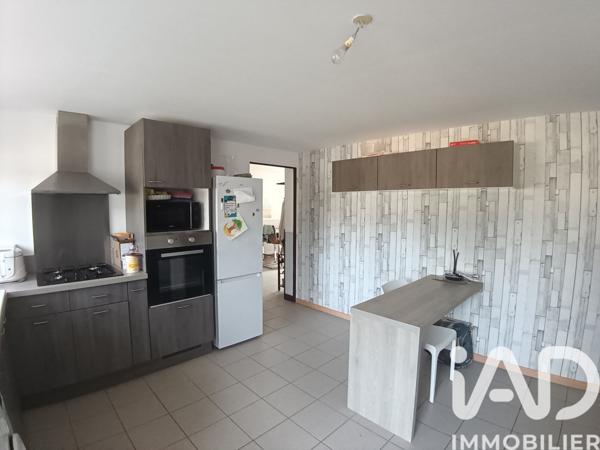 Maison à vendre 9 pièces 210 m² Argentonnay