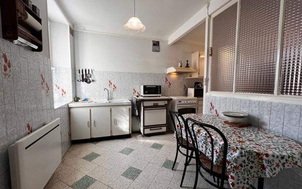 Maison à vendre    4 pièces •  Péronville