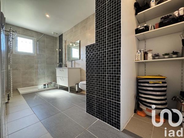 Maison à vendre 6 pièces 106 m² Guignes