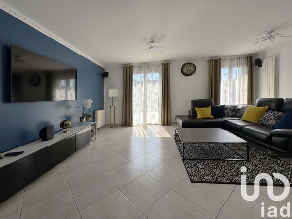 Maison à vendre 6 pièces 106 m² Guignes