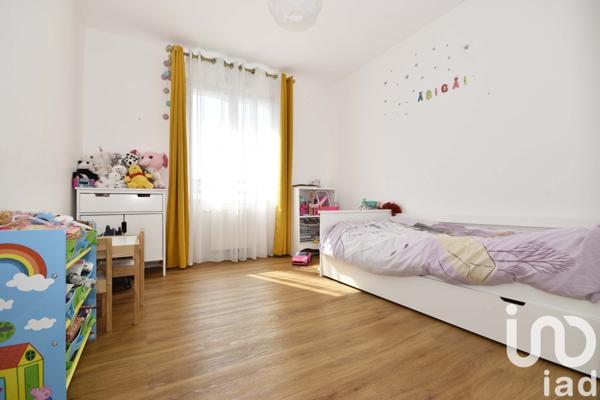 Maison à vendre 6 pièces 106 m² Guignes