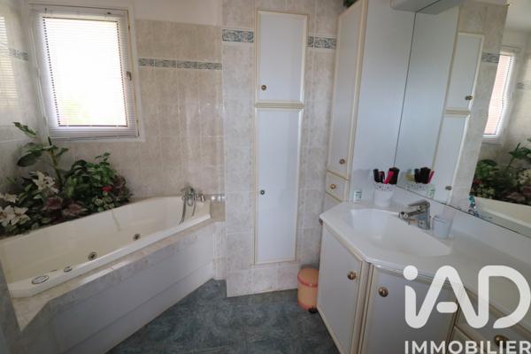 Maison à vendre 5 pièces 99 m² Huest