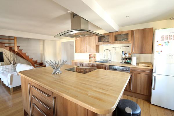 Maison meublée Saint Jean De La Ruelle 3 pièce(s) 67 m2 carrez 86m² au sol