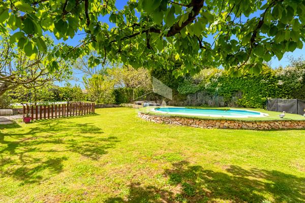 Maison Bouc Bel Air 5 pièce(s) 140.57 m2