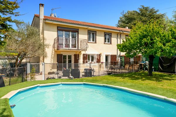 Maison Bouc Bel Air 5 pièce(s) 140.57 m2