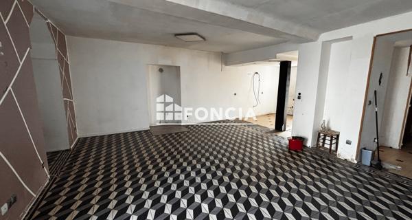À vendre Maison 5 pièces 133.42 m² - Fresnay-sur-sarthe 72130
