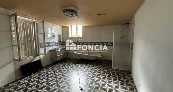 À vendre Maison 5 pièces 133.42 m² - Fresnay-sur-sarthe 72130
