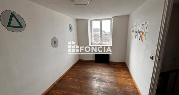À vendre Maison 5 pièces 133.42 m² - Fresnay-sur-sarthe 72130