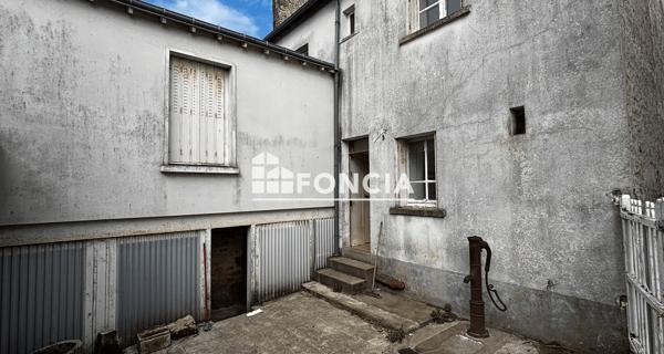 À vendre Maison 5 pièces 133.42 m² - Fresnay-sur-sarthe 72130