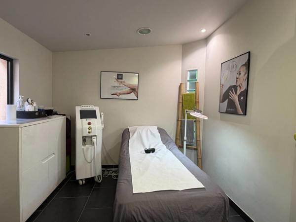 Fonds de commerce à vendre SALON DE PROVENCE (13)