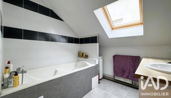 Maison à vendre 8 pièces 185 m² Saint-André-les-Vergers
