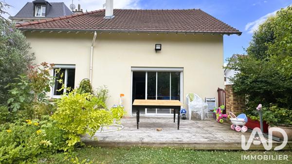 Maison à vendre 8 pièces 185 m² Saint-André-les-Vergers