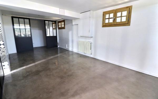Maison à vendre    5 pièces • 134 m2 Vaux-le-Pénil