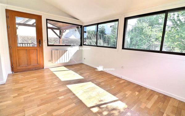 Maison à vendre    5 pièces • 134 m2 Vaux-le-Pénil