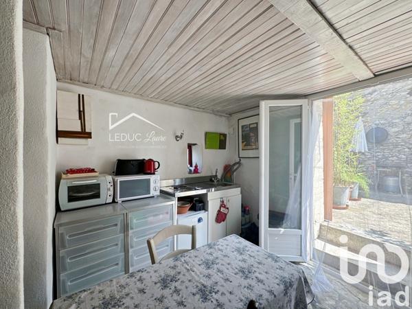 Maison à vendre 6 pièces 150 m² Goudargues