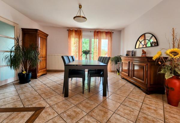 Charmant Pavillon avec jardin