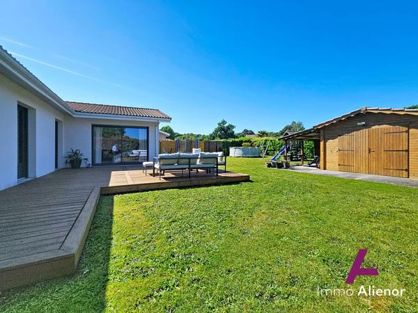 Maison contemporaine 128 m² rénovée – 3 à 4 ch – Centre Le Barp