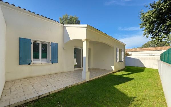 Maison à vendre    4 pièces •  Breuillet