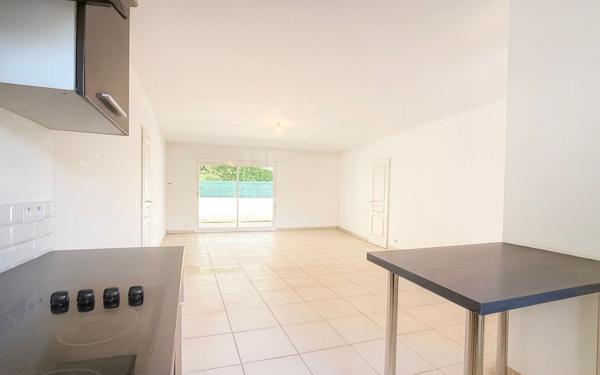 Maison à vendre    4 pièces •  Breuillet