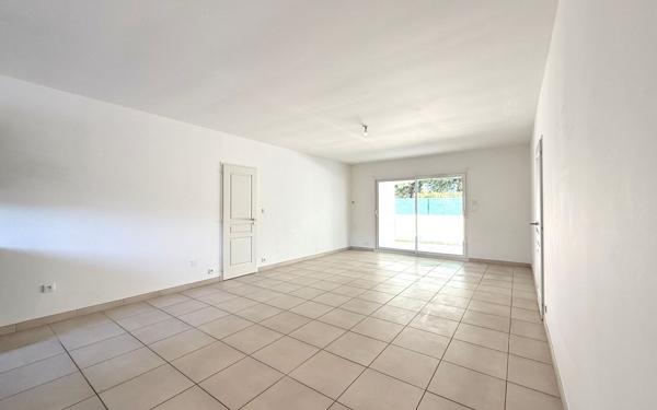 Maison à vendre    4 pièces •  Breuillet