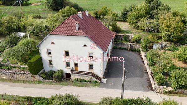 Maison à vendre 8 pièces de 210 m²