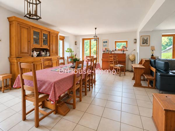 Maison à vendre 8 pièces de 210 m²