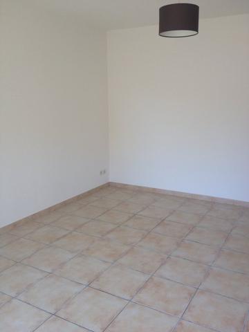 APPARTEMENT DE TYPE T3, 50m2 avec deux terrasses