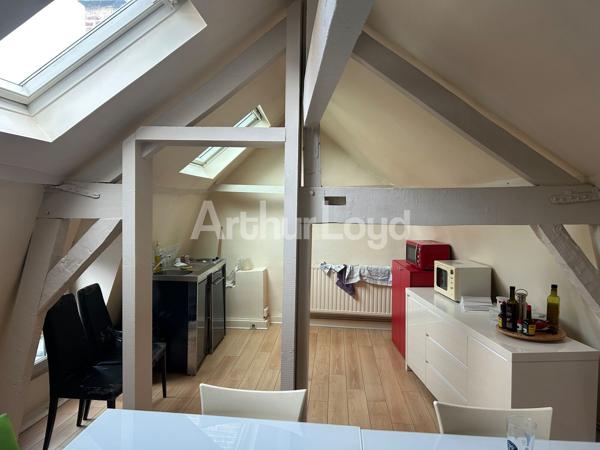 Immeuble indépendant de bureaux à vendre - 426 m² - Emplacement premium Lille centre / Vieux-Lille