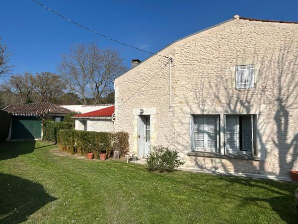 MAISON à SAINT PALAIS SUR MER