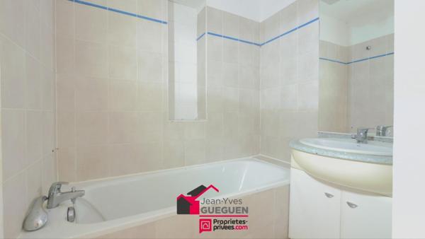 OX - Centre village -  Appartement T3 de 66 m² avec terrasse et 2 parkings