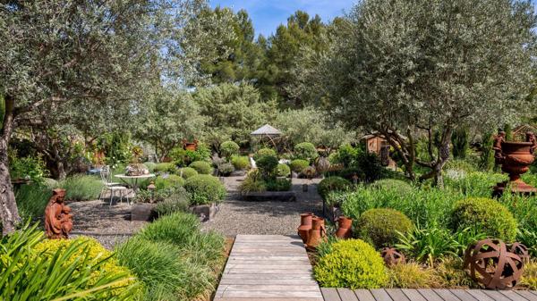 Vente Maison provençale de luxe Draguignan 7 Pièces 300 m²