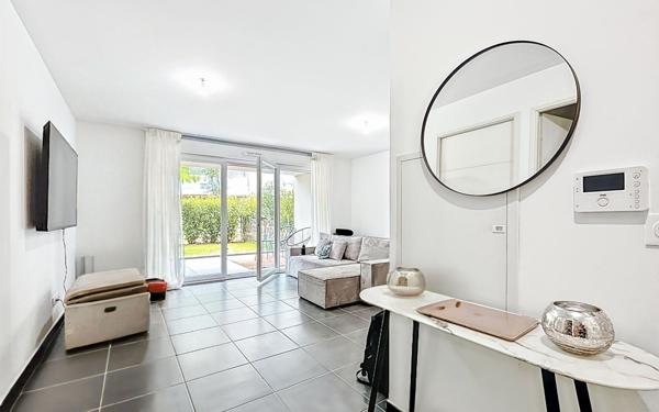 Appartement à vendre    2 pièces • 45,48 m2 Fréjus