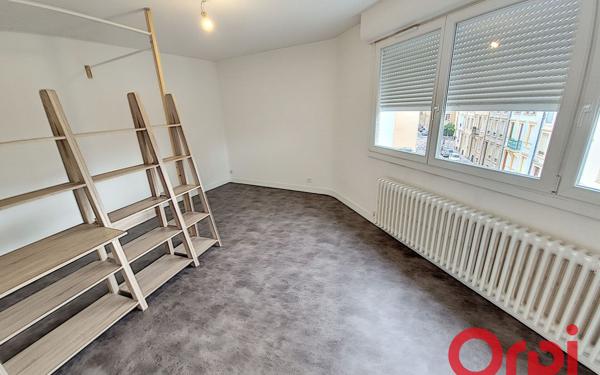 Appartement à vendre    2 pièces • 32,80 m2 Nancy