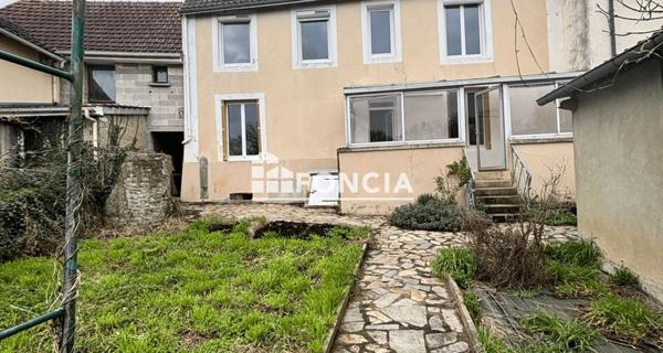 À vendre Maison 4 pièces 105 m² - Beaumont-sur-sarthe 72170