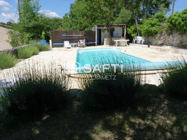 Belle propriété comportant une Bastide de 220m² + 2 Gites