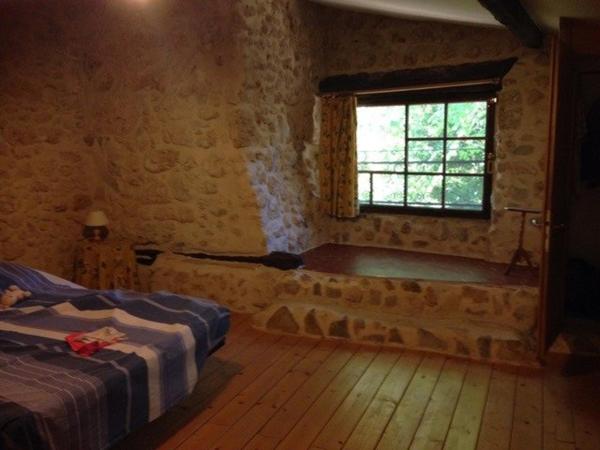 Belle propriété comportant une Bastide de 220m² + 2 Gites