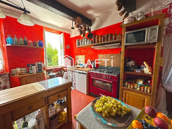 Belle propriété comportant une Bastide de 220m² + 2 Gites