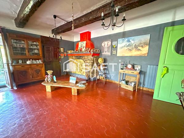 Belle propriété comportant une Bastide de 220m² + 2 Gites