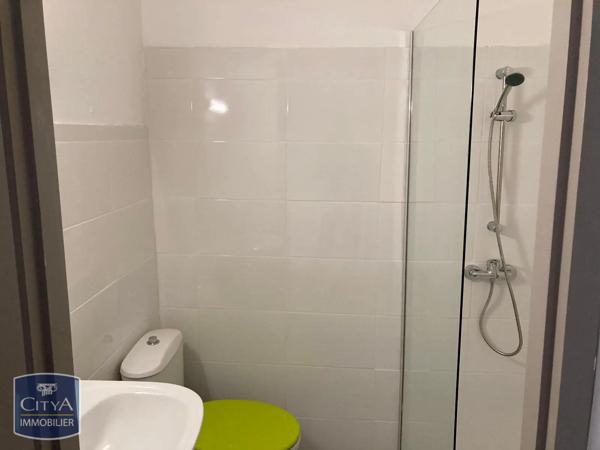 Appartement à louer 2 pièces 32m² Bordeaux (33000)