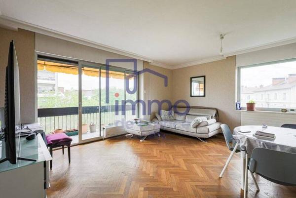 Appartement 3 pièces                                        - 38100 Grenoble Réf : 21633-IMMODEFRANCE69