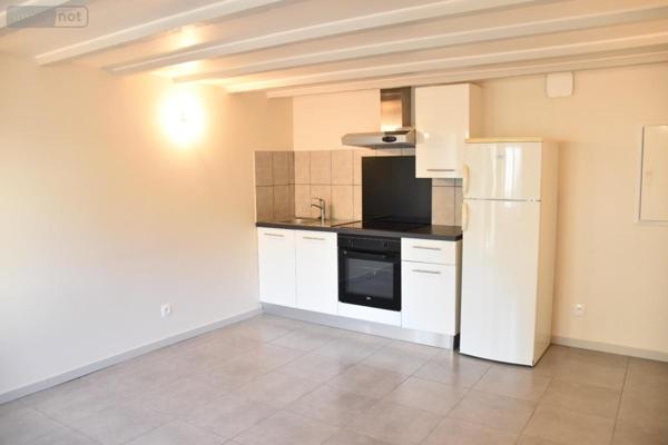 Appartement à louer à Servas dans l'Ain (01960), ref : 01065-L392